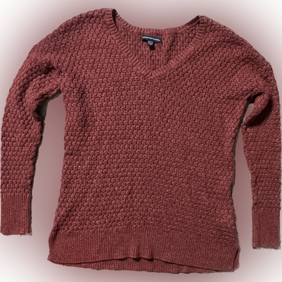 American Eagle Rust Sweater - Picture 1 of 4